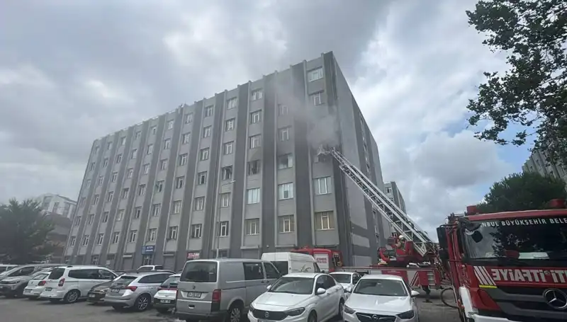 Çorap İmalathanesinde Büyük Yangın: Olayın Detayları Ortaya Çıktı