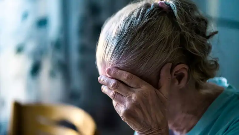 Alzheimer’a Neden Olan Alışkanlıklar: Nöroloji Uzmanından Şok Açıklama