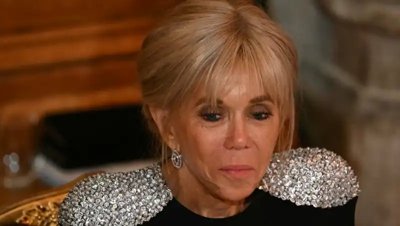 First Lady Davasında Tarihi Beraat: "Erkek Olarak Doğdu" İfadesine Dava Açıldı