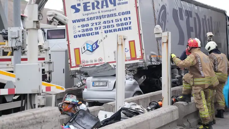 Bayram Tatilinde Trafikte Korkunç Bilanço: 72 Can Kaybı!