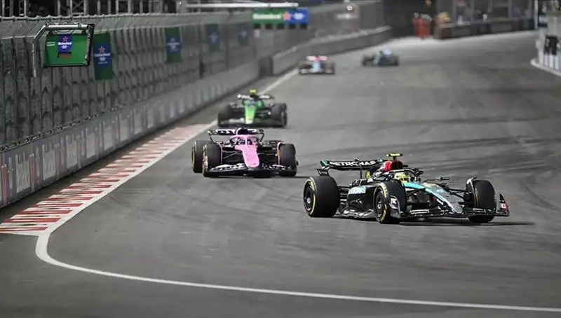 Formula 1'de Yeni Sezon Heyecanı: Takvim ve Yenilikler Ne Olacak?