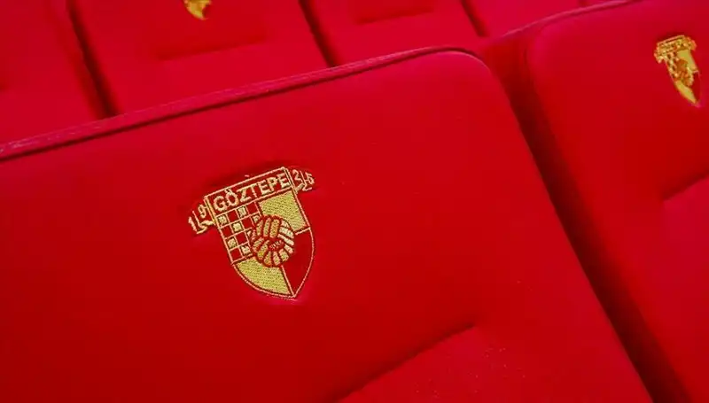 Göztepe, Transfer Bombası Junior Olaitan'la Anlaştı!