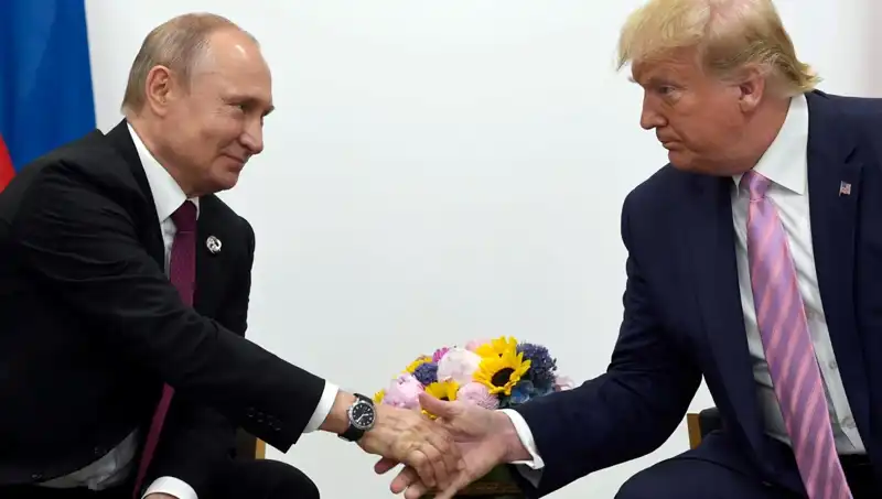 Putin ve Trump: Tarihi Telefon Görüşmesinin Ardından Neler Açıklandı?