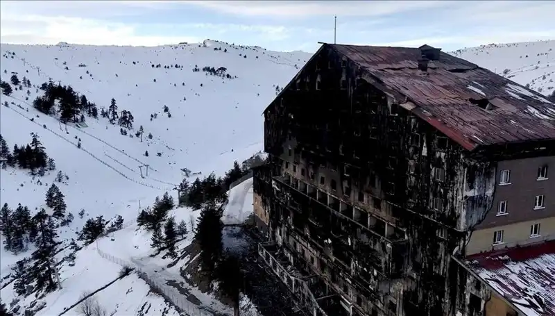 Kartalkaya'da Yangın Faciasında 8 Kişi Tahliye Edildi: Detaylar Belli Oldu