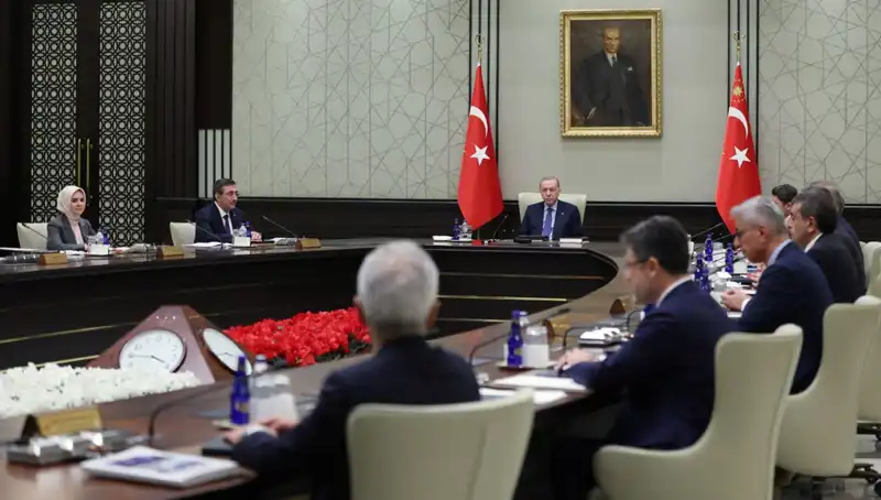 Kabine Üyelerinden 1 Mayıs’ta İstihdam ve Dayanışma Vurgusu
