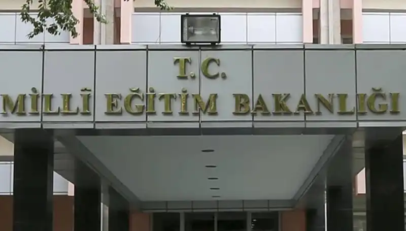 MEB'den Önemli Uyarı: Sahte Hesaplarla Dikkatli Olun!
