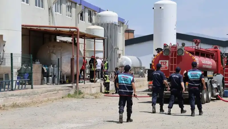 Elazığ'da Gaz Dolum Tesisinde Meydana Gelen Patlama Korkuttu!