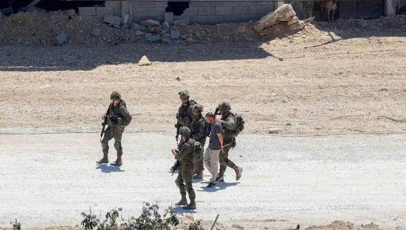 İsrail Ordusu Sınırları Kapatırken Ambulanslar Tehlikeye Girdi