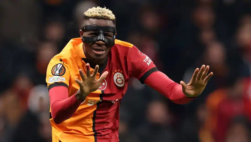 Osimhen: 65 Milyon Euro'luk Transfer ile Futbol Dünyasında Ses Getirdi