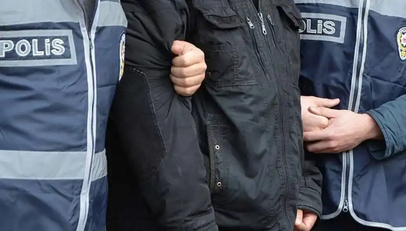 Bursa’da Kaçak Sigara Üreten 4 Şüpheli Yakalandı: Olayın Perde Arkası